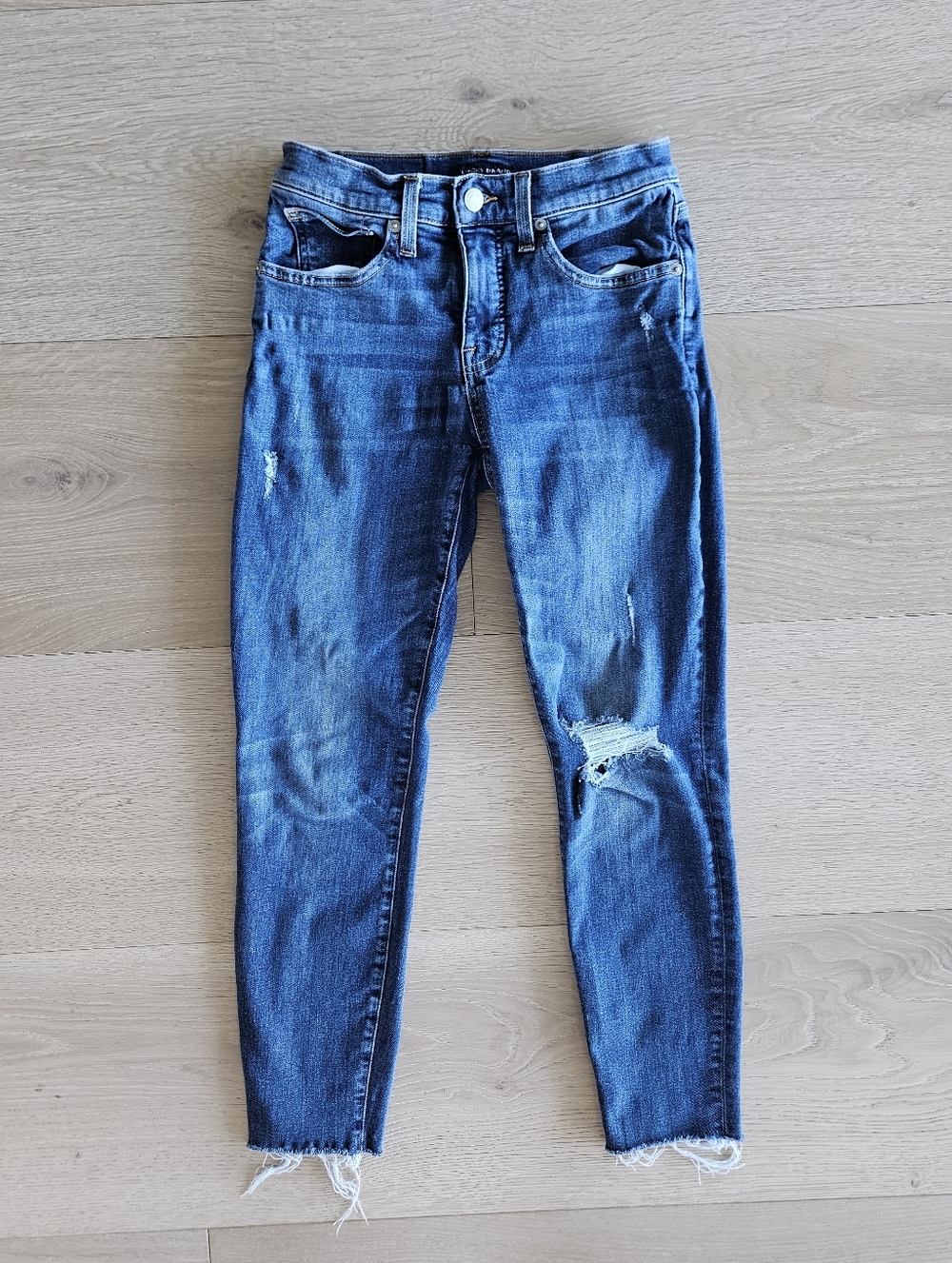 Lucky Brand Midrise Ava Skinny jeans - 2/26A